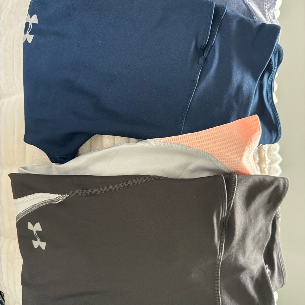 Under Armour Women’s Athletic Cropped Leggings 2 pairs
